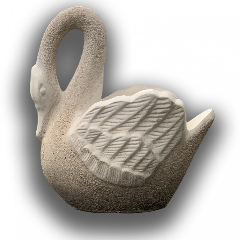 Cygne en pierre